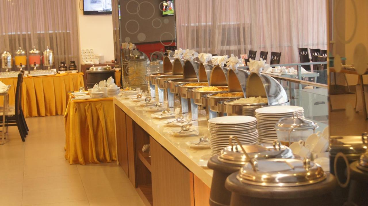 Winstar Hotel Pekanbaru Eksteriør bilde