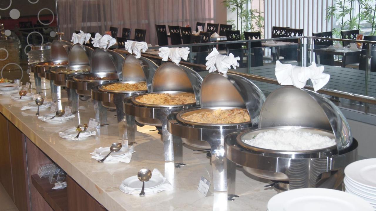 Winstar Hotel Pekanbaru Eksteriør bilde
