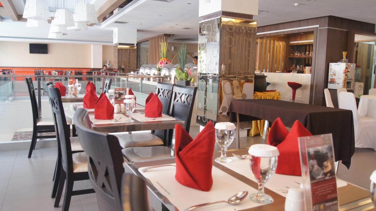 Winstar Hotel Pekanbaru Eksteriør bilde