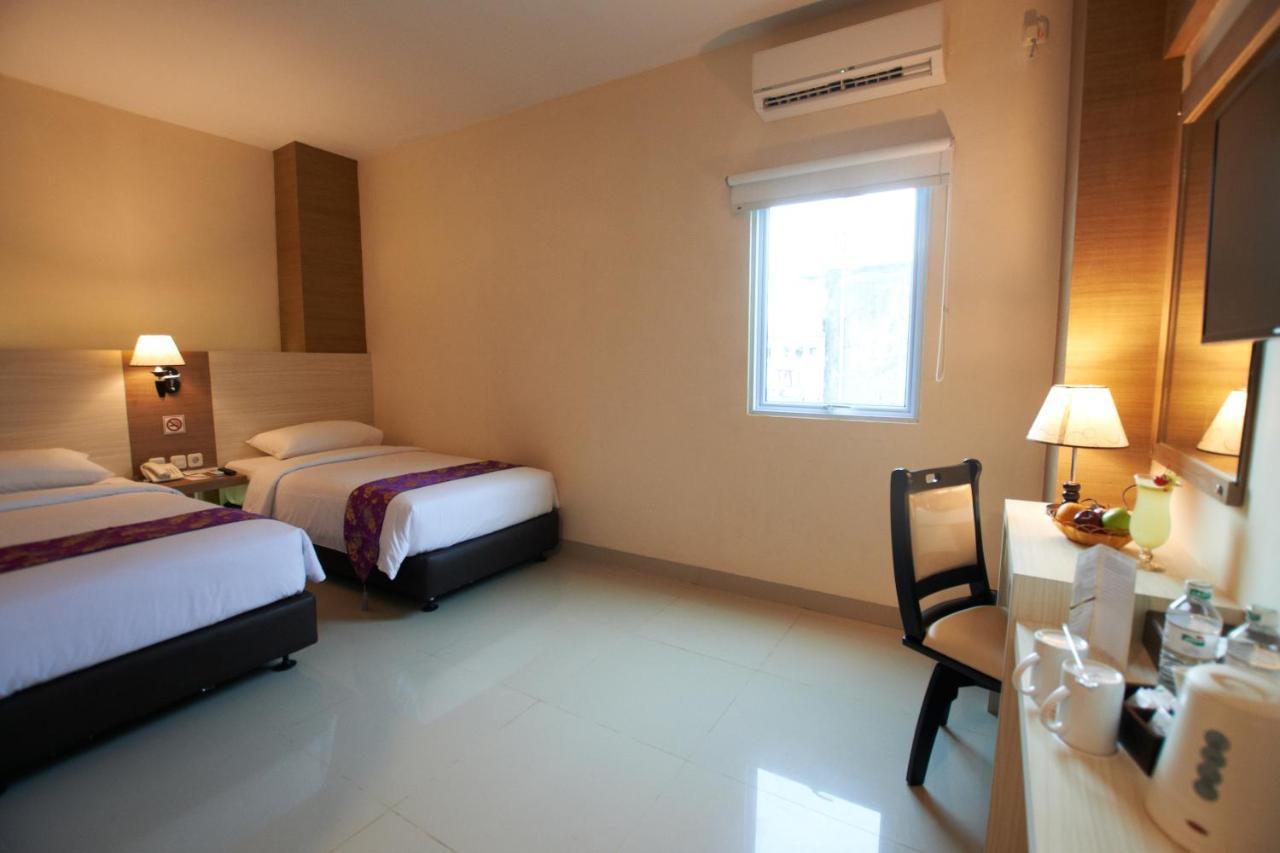 Winstar Hotel Pekanbaru Eksteriør bilde