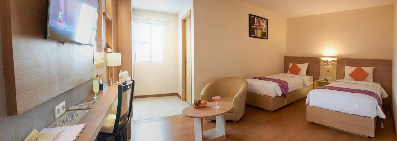 Winstar Hotel Pekanbaru Eksteriør bilde